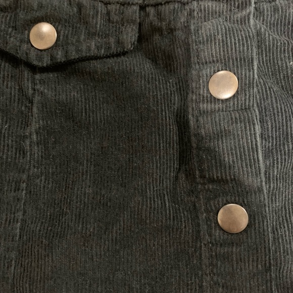 Urban outfitters BDG black corduroy mini skirt size S - Picture 2 of 3
